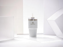 Load image into Gallery viewer, Stanley Quencher H2.0 FlowState Stainless Steel Vacuum Insulated Tumbler with Lid and Straw for Water, Iced Tea or Coffee, Smoothie and More, Frost, 20oz