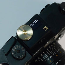 Load image into Gallery viewer, OLED Light Meter, Meter S Brass Version, New Screen Design, Real-time Metering and One-Button Metering for Vintage Cameras (Brass Dial)