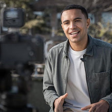 Load image into Gallery viewer, Shure MoveMic One - Pro Direct to Phone Wireless Lavalier Microphone for iPhone & Android, Bluetooth Mini Mic, 24 Hours Charge, Quick Set Up, IPX4, Compact & Portable Clip Lav (MV-ONE-Z7)