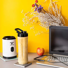 Load image into Gallery viewer, Moss & Stone Personal Blender Single Serve Shake & Smoothies Maker with Portable Travel Sport Bottle - Mini Juicer, White & Black Single Serve Blender for Smoothies and Shakes - Bottle 20 oz