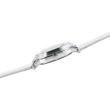 Load image into Gallery viewer, Disney Minnie Mouse Adult Vintage Articulating Hands Analog Quartz Watch