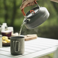 Load image into Gallery viewer, Fire-Maple Feast T3 0.7L Camping Kettle Portable Teapot for Hiking Camping_8103