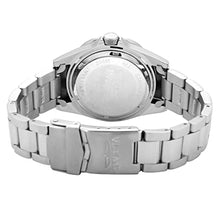 Load image into Gallery viewer, Invicta Men's 8933 Pro Diver Analog Display Quartz Silver Watch_526