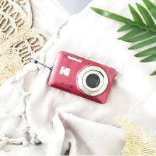 Load image into Gallery viewer, KODAK PIXPRO FZ55 16MP Compact Digital Camera, 5X Optical Zoom, Red_101