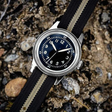 Load image into Gallery viewer, RDUNAE 36mm Men Field Watch - RA07 Super 2035 Movement Luminous Quartz Watch with Retro Nylon Band, 50m Waterproof_44