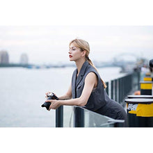 Load image into Gallery viewer, VILTROX 56mm F1.4 f/1.4 XF Autofocus APS-C Portrait Lens for Fuji Fujifilm X-Mount X-T3 X-T2 X-H1 X20 X-T30 X-T20 Black_6013