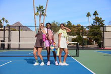 Load image into Gallery viewer, Stanley Quencher H2.0 FlowState Stainless Steel Vacuum Insulated Tumbler with Lid and Straw for Water, Iced Tea or Coffee, Smoothie and More, Fuchsia, 40oz