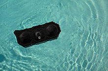 Load image into Gallery viewer, Altec Lansing Super LifeJacket Jolt with Lights, Built in Qi Wireless Charger, Waterproof, Snowproof, Shockproof and it Floats in Water, Up to 30 Hour Battery Life, Blue