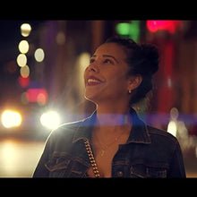 Load image into Gallery viewer, SIRUI 75mm Anamorphic Lens F1.8 1.33X APS-C (MFT Mount)