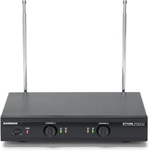 Load image into Gallery viewer, Samson Stage 200 Handheld Dual-Channel Wireless System with (2) Q6 Dynamic Microphones (Group A)