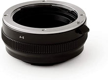 Load image into Gallery viewer, Urth Lens Mount Adapter: Compatible with Sony A (Minolta AF) Lens to Sony E Camera Body