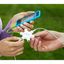 Load image into Gallery viewer, Belkin Rockstar 5-Jack Headphone Audio Splitter, Light Green, LightGreen_302
