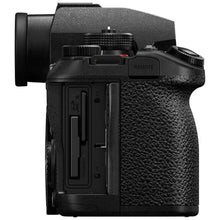 Load image into Gallery viewer, Panasonic LUMIX S1II 6K Digital Camera, Mirrorless Full Frame, Hybrid Shooting with 24.1MP, 5.1K 60p Open Gate Video, 15 Stops Dynamic Range, Prores RAW HQ Internal Recording, L-Mount - DC-S1M2, Black_89
