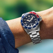 Load image into Gallery viewer, SEIKO Prospex Solar Diver Blue Dial Men's Watch SNE595P1, MetallicGrey_7184
