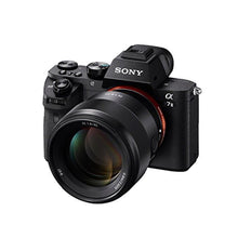 Load image into Gallery viewer, Sony SEL85F18 85mm F/1.8-22 Medium-Telephoto Fixed Prime Camera Lens, Black_385
