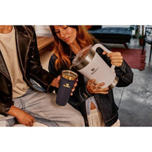 Load image into Gallery viewer, STANLEY Stay-Chill Pitcher, 64 oz, Black 2.0_632
