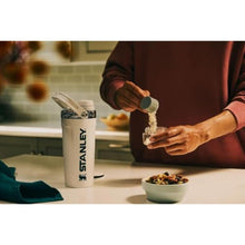 Load image into Gallery viewer, STANLEY Vitalize Shaker Bottle, 20 oz, Purple Umbra, PurpleUmbra_771
