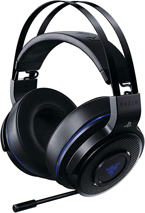 Razer Thresher - Lag-Free Wireless Connection - Retractable Digital Microphone - Gaming Headset Works with PC & PS4